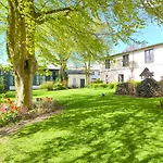 Golf- & Am Alten Deich Hotel 3*