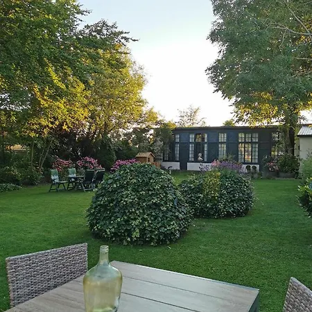 Hotel Golf-&landhotel Am Alten Deich Warwerort