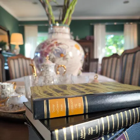 Golf- & Am Alten Deich Hotel Warwerort