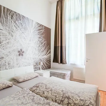Golf- & Am Alten Deich Otel Warwerort