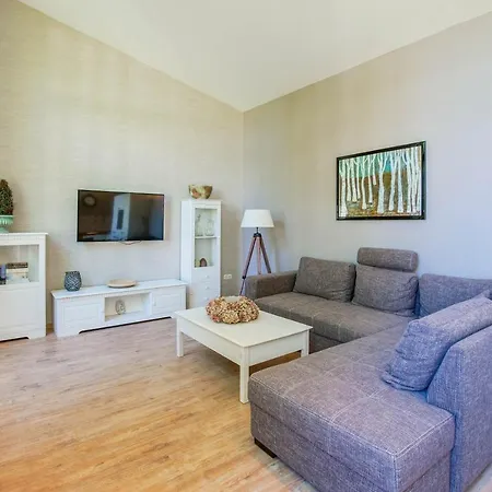 Golf- & Am Alten Deich Hotel Warwerort