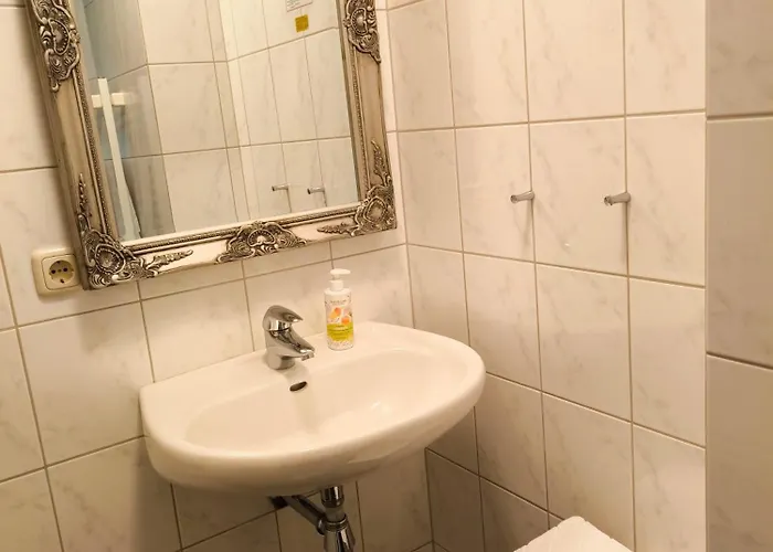Hotel Golf- & Am Alten Deich Warwerort